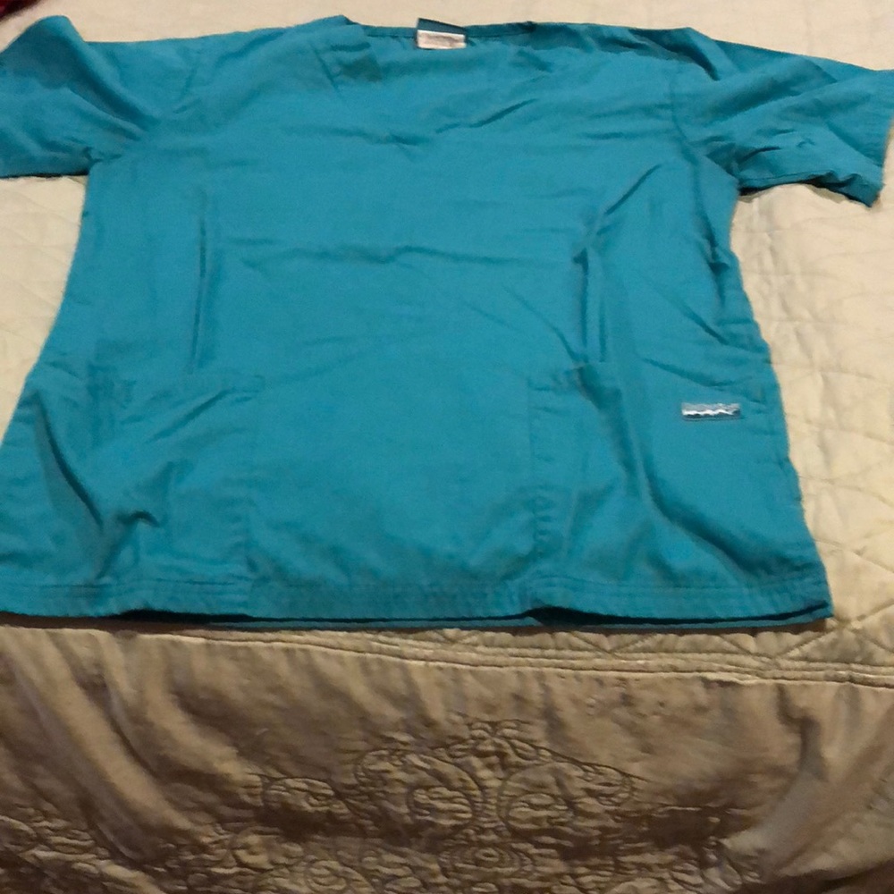 Scrub top